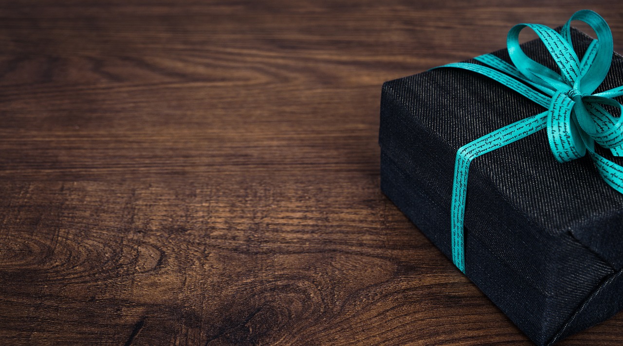 The Ultimate Guide to the Best Gifts for a Real Estate Agent